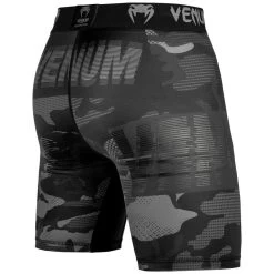 Venum Tactical Compressie Short Camo Zwart 10 Venum Tactical Compressie Short Camo Zwart -Boksen Winkel venum venum tactical compressie short camo zwart 2