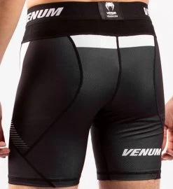 Venum Vale Tudo No Gi 3.0 Compressieshort Zwart Wit 16 Venum Vale Tudo No Gi 3.0 Compressieshort Zwart Wit -Boksen Winkel venum venum vale tudo no gi 30 compressieshort zwa 4