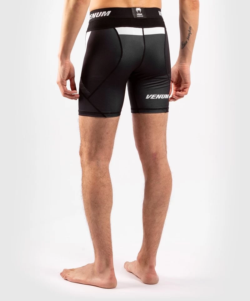 Venum Vale Tudo No Gi 3.0 Compressieshort Zwart Wit 8 Venum Vale Tudo No Gi 3.0 Compressieshort Zwart Wit - Afbeelding 6