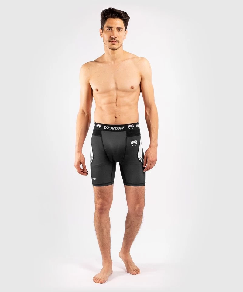 Venum Vale Tudo No Gi 3.0 Compressieshort Zwart Wit 10 Venum Vale Tudo No Gi 3.0 Compressieshort Zwart Wit - Afbeelding 8