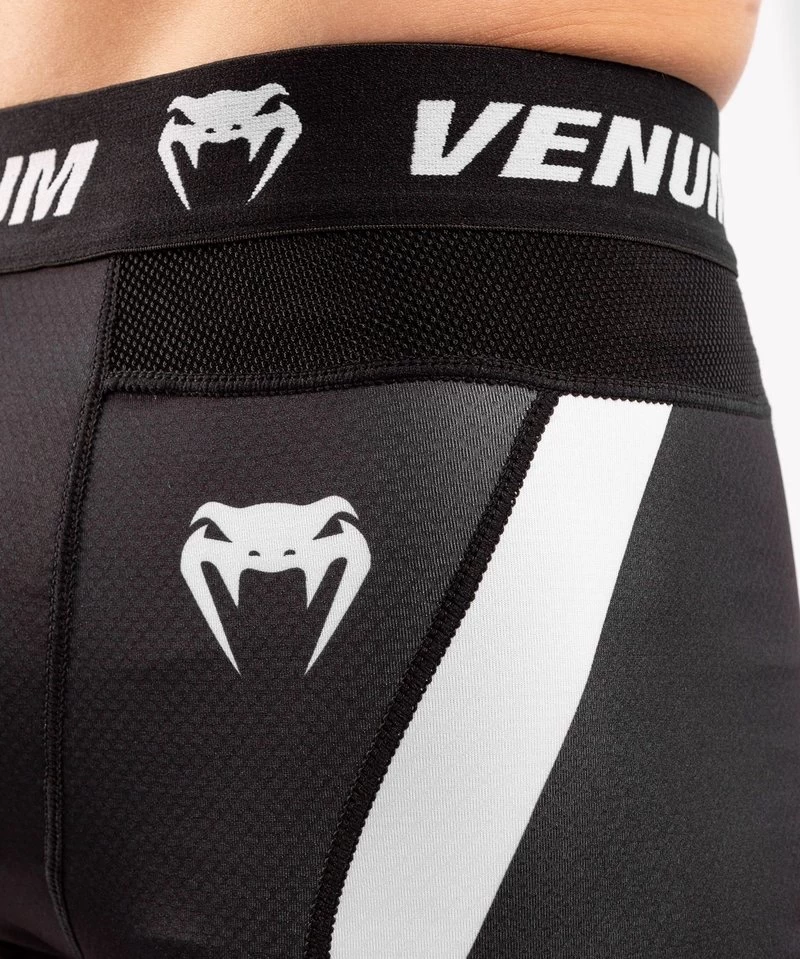Venum Vale Tudo No Gi 3.0 Compressieshort Zwart Wit 12 Venum Vale Tudo No Gi 3.0 Compressieshort Zwart Wit - Afbeelding 10