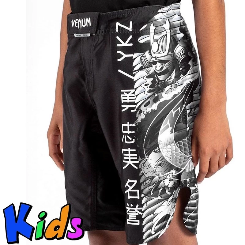 Venum YKZ21 Fight Shorts Voor Kinderen Zwart Wit 9 Venum YKZ21 Fight Shorts Voor Kinderen Zwart Wit - Afbeelding 7
